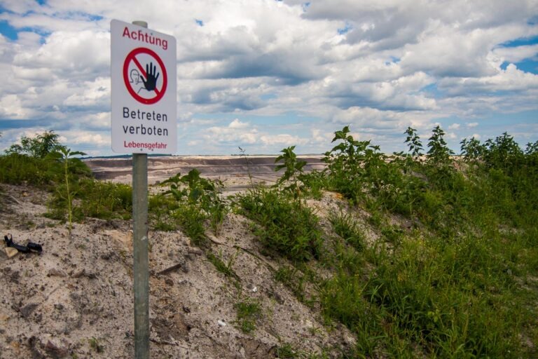 Ende der Hängepartie beim Tagebau Welzow-Süd gefordert. Bündnisgrüne: LEAG-Umplanung muss Konsequenzen haben